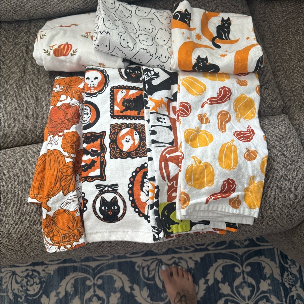 Halloween Themed Kitchen Towels
